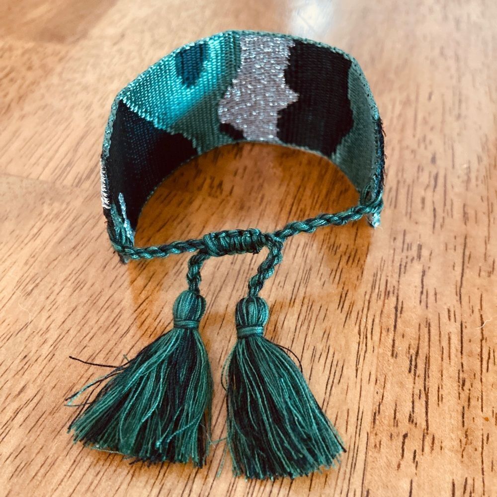 Unique Artisan Woven Bracelet Emerald Green Silver Tribal Geometric Boho Chic - Picture 6 of 7